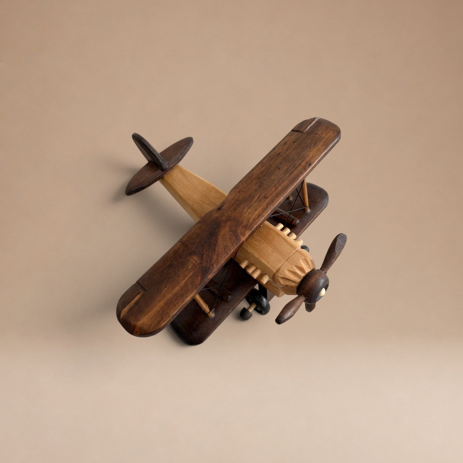 Avión Nilo de Madera