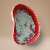 Plato Ostra Batik Rojo con Azul