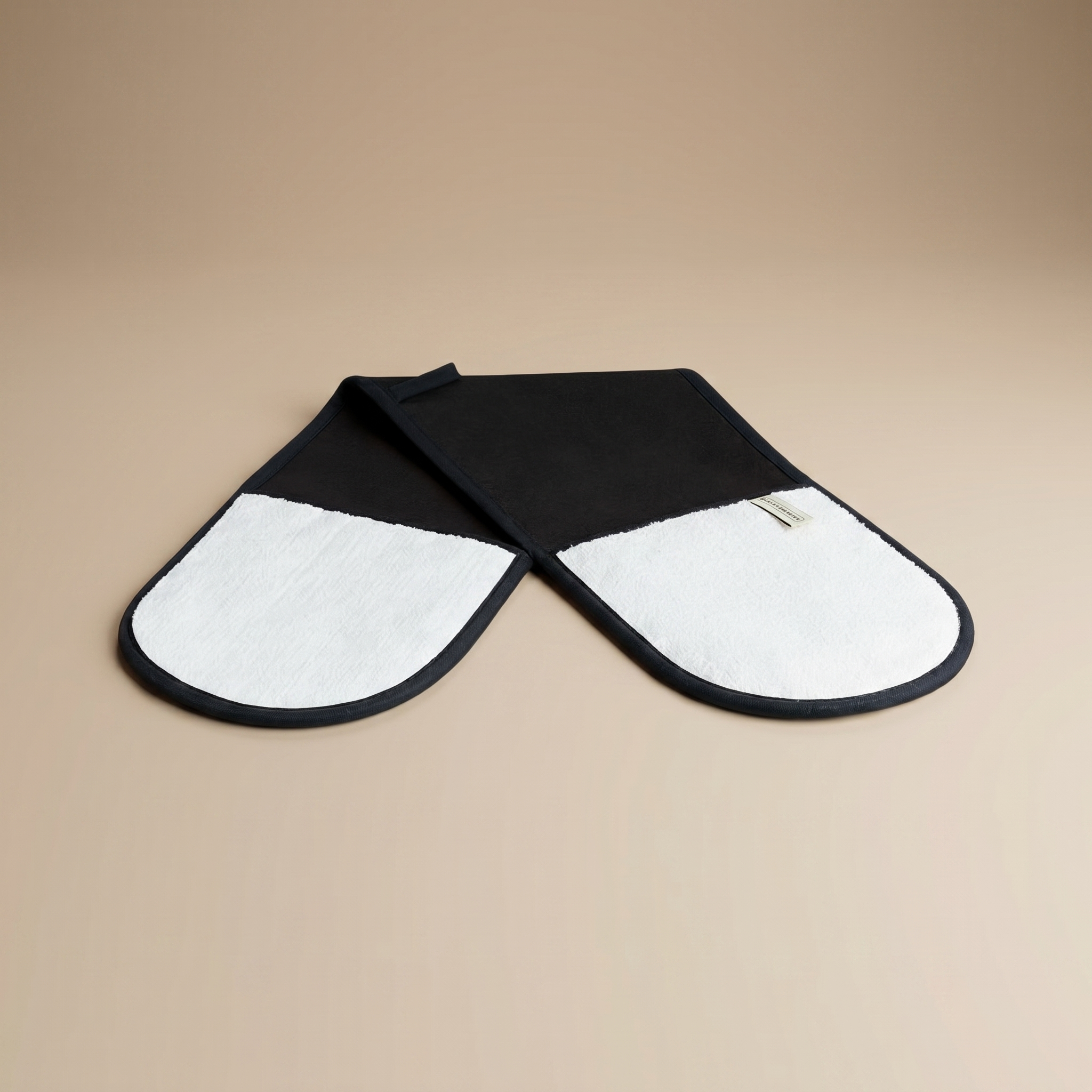 GUANTES PARA HORNO NEGRO LE CREUSET