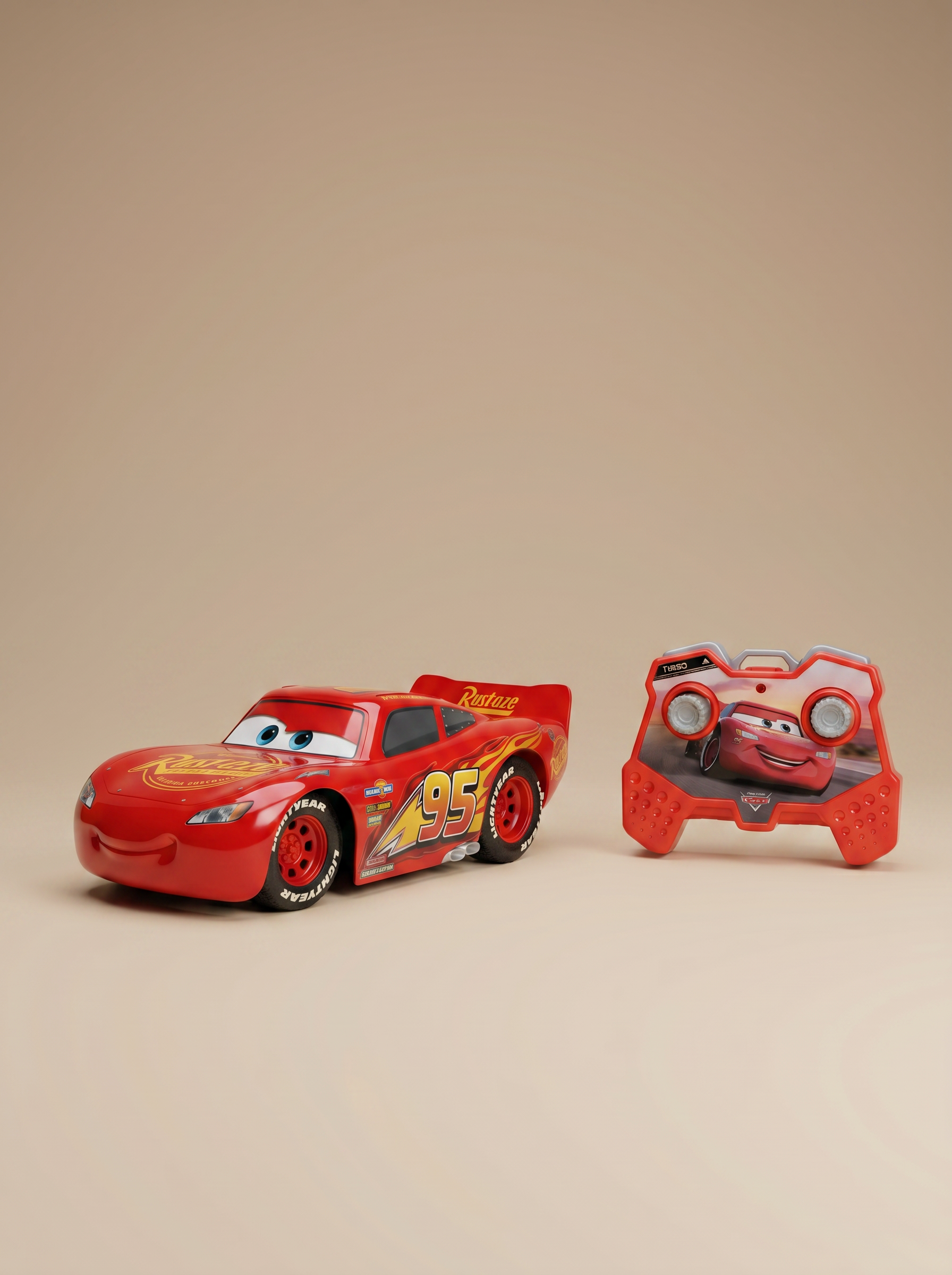 CARS LIGHTNING MCQUEEN