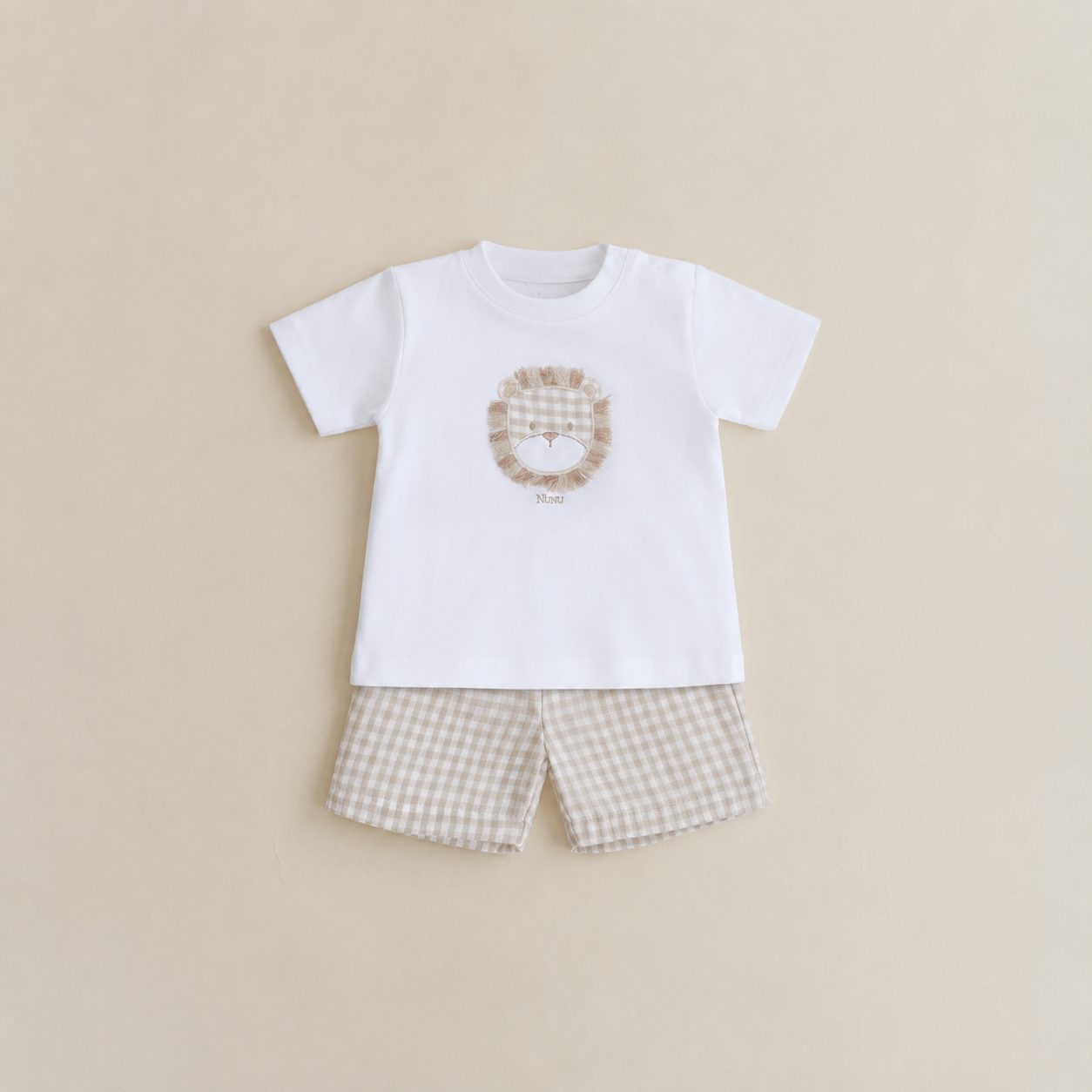 CONJUNTO SHORT Y POLO LEÓN