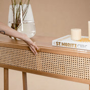 Consola Marfil