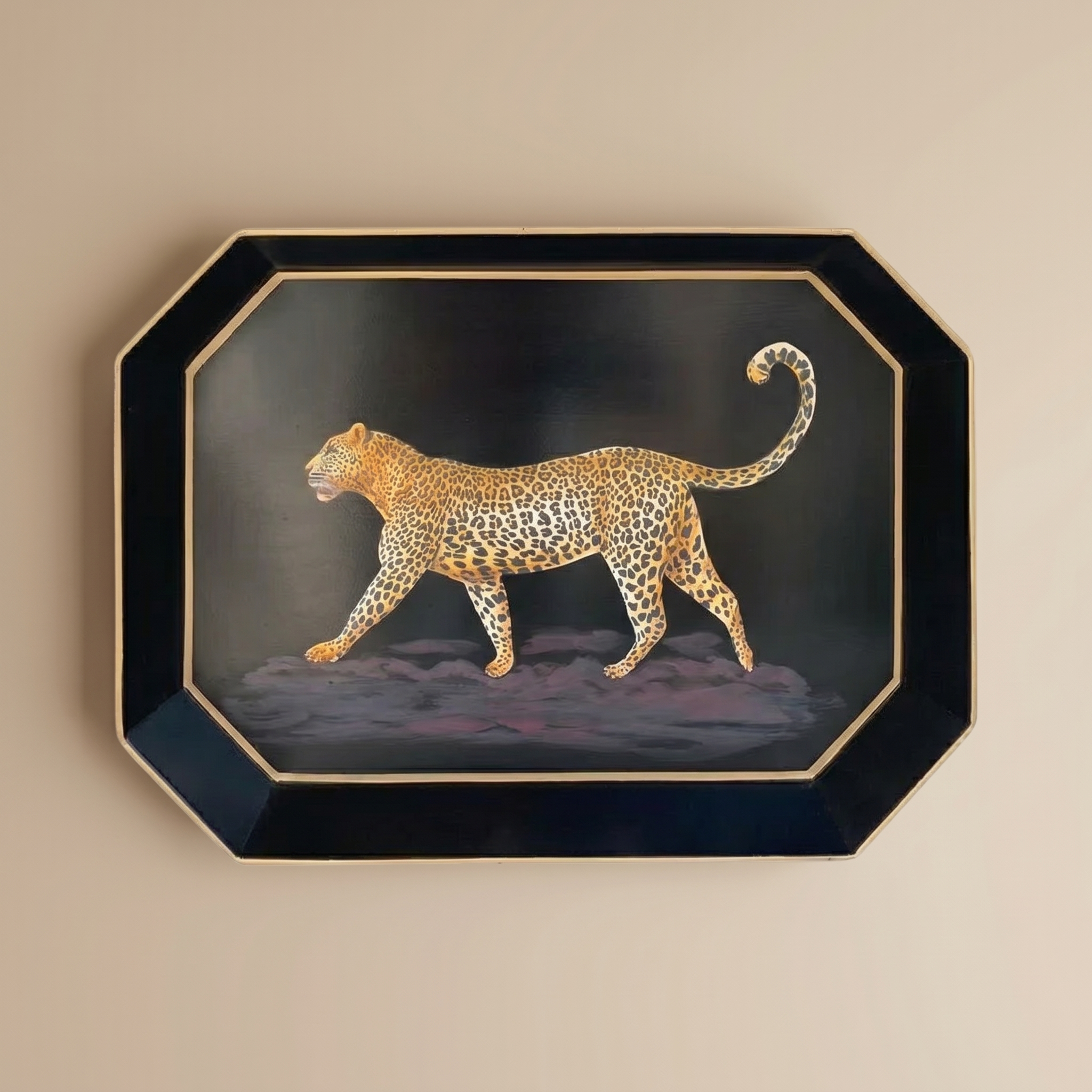 LES OTTOMANS – FLORA HAND-PAINTED IRON TRAY – LEOPARD