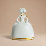 Menina Blanca con Pajarito en Oro