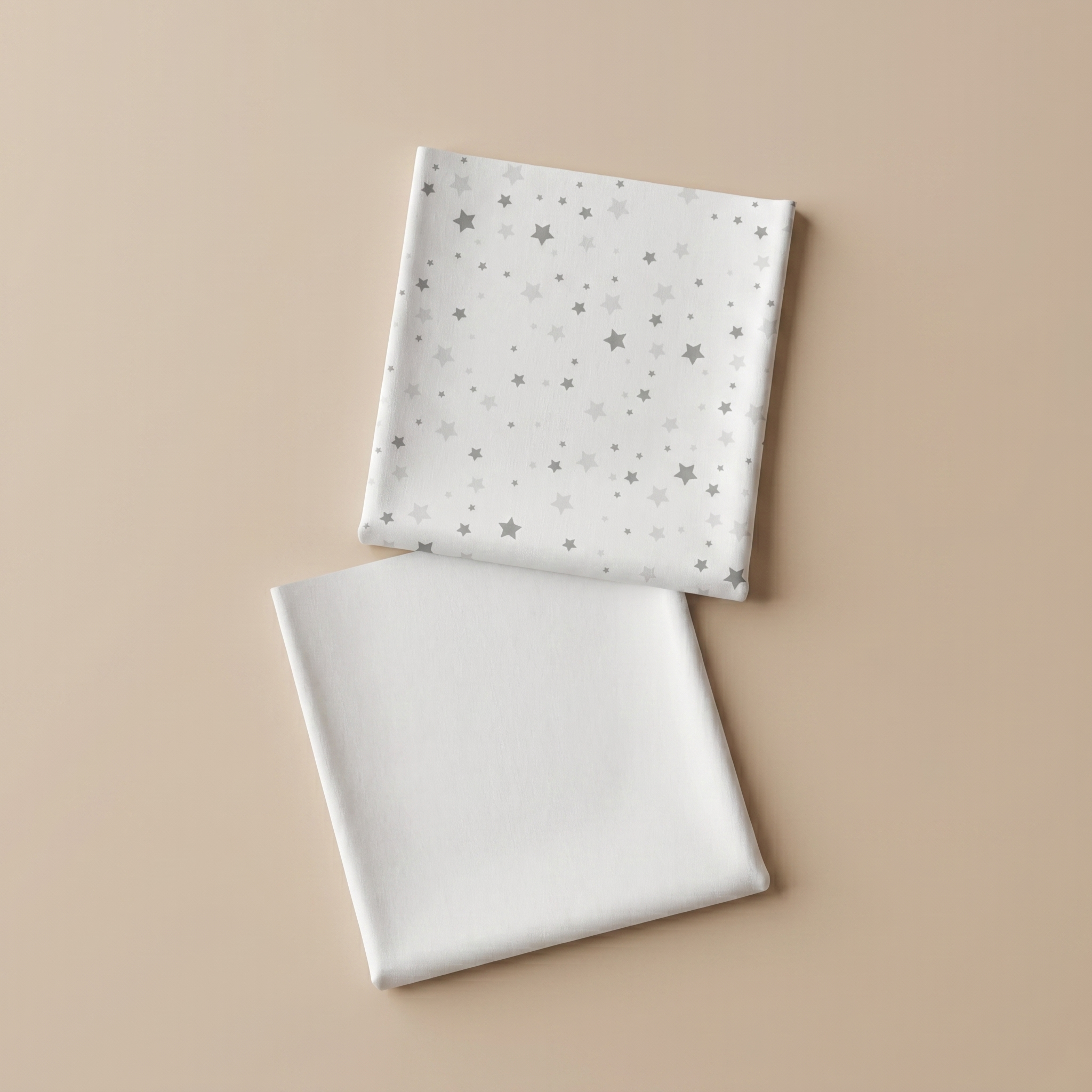 PACK DE 2 SÁBANAS BAJERAS CUNA - ESTRELLAS GRIS/GRIS & BLANCA
