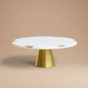 Pedestal Dorado Grietas