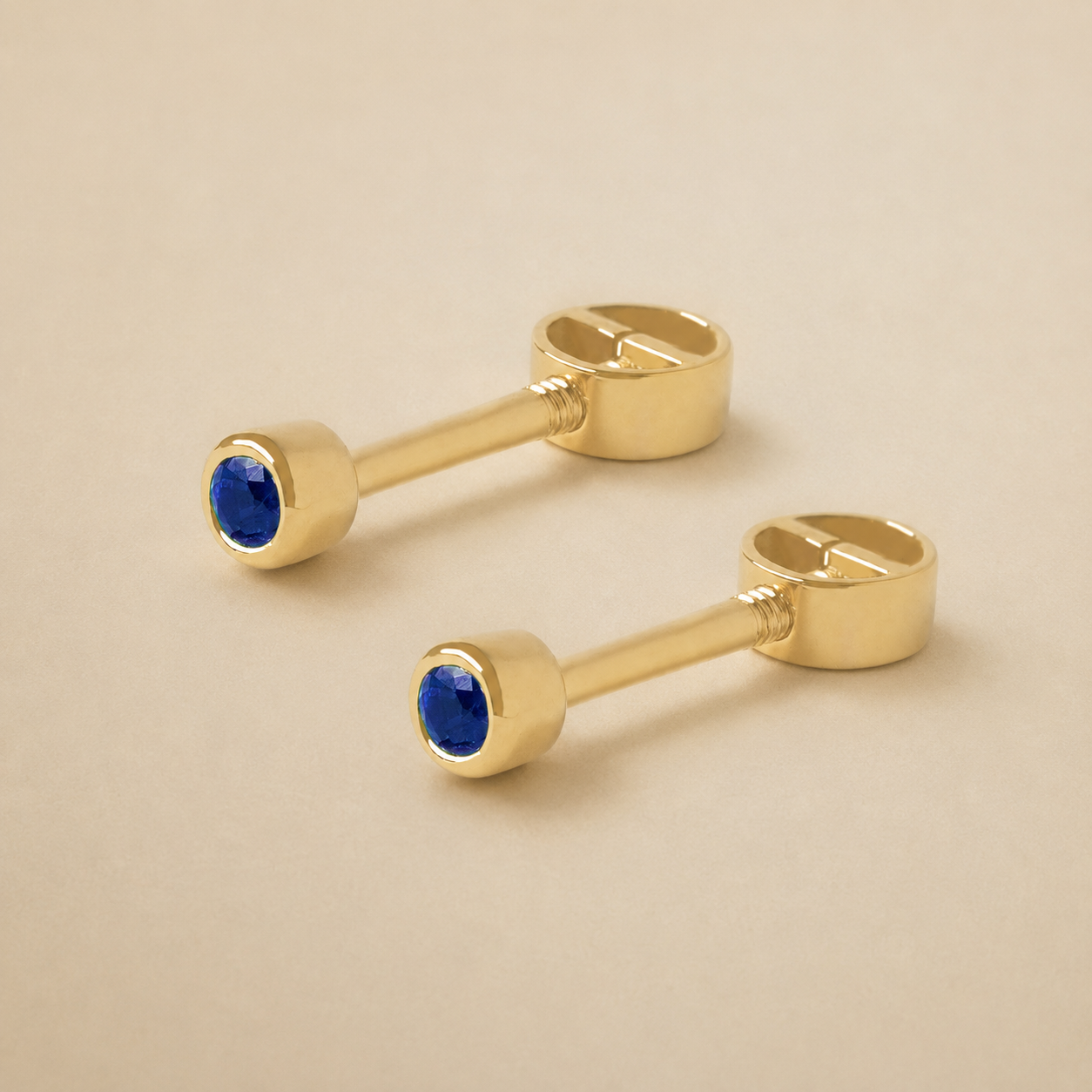 aretes-punto-de-luz-redondo-2.png