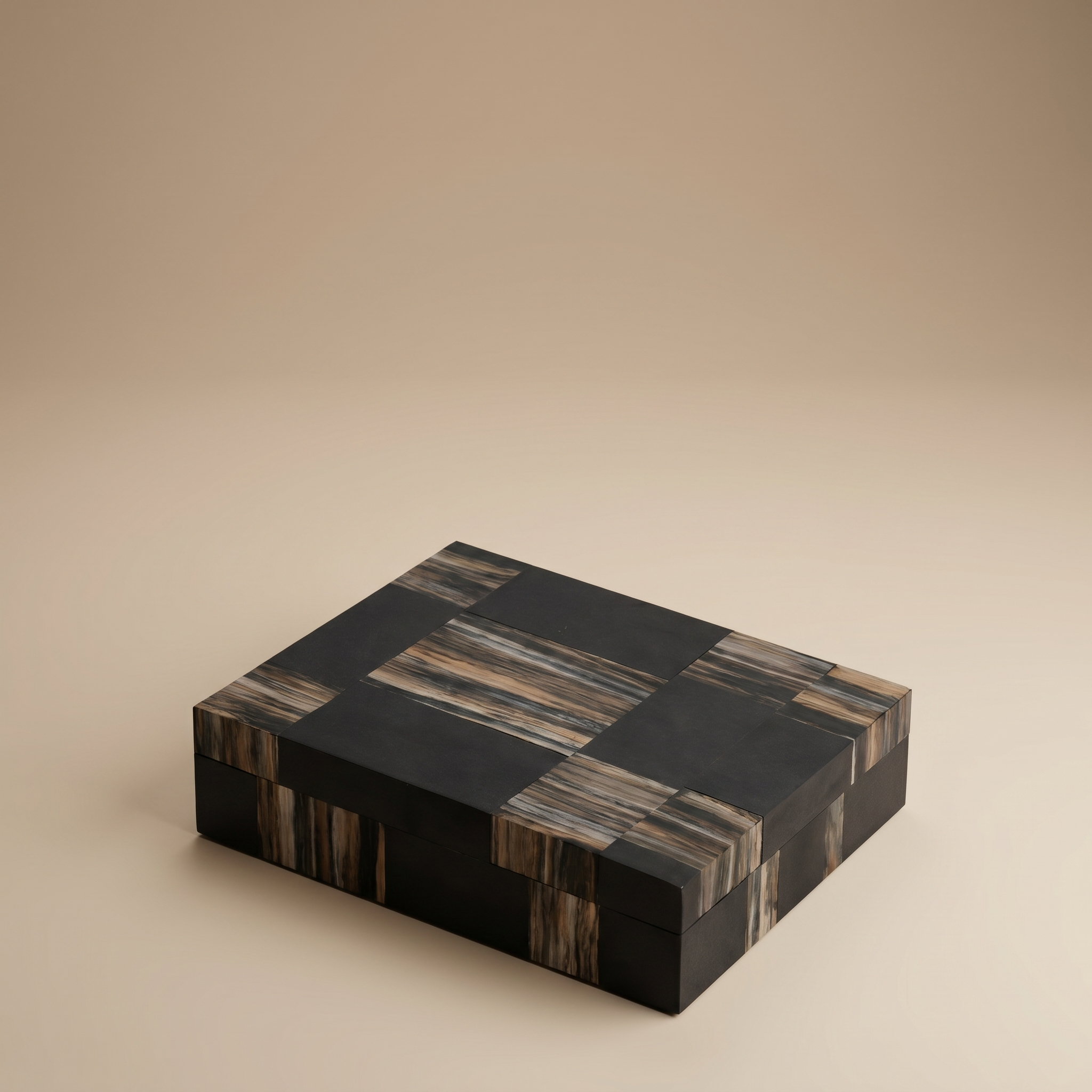 CAJA ETCHED S