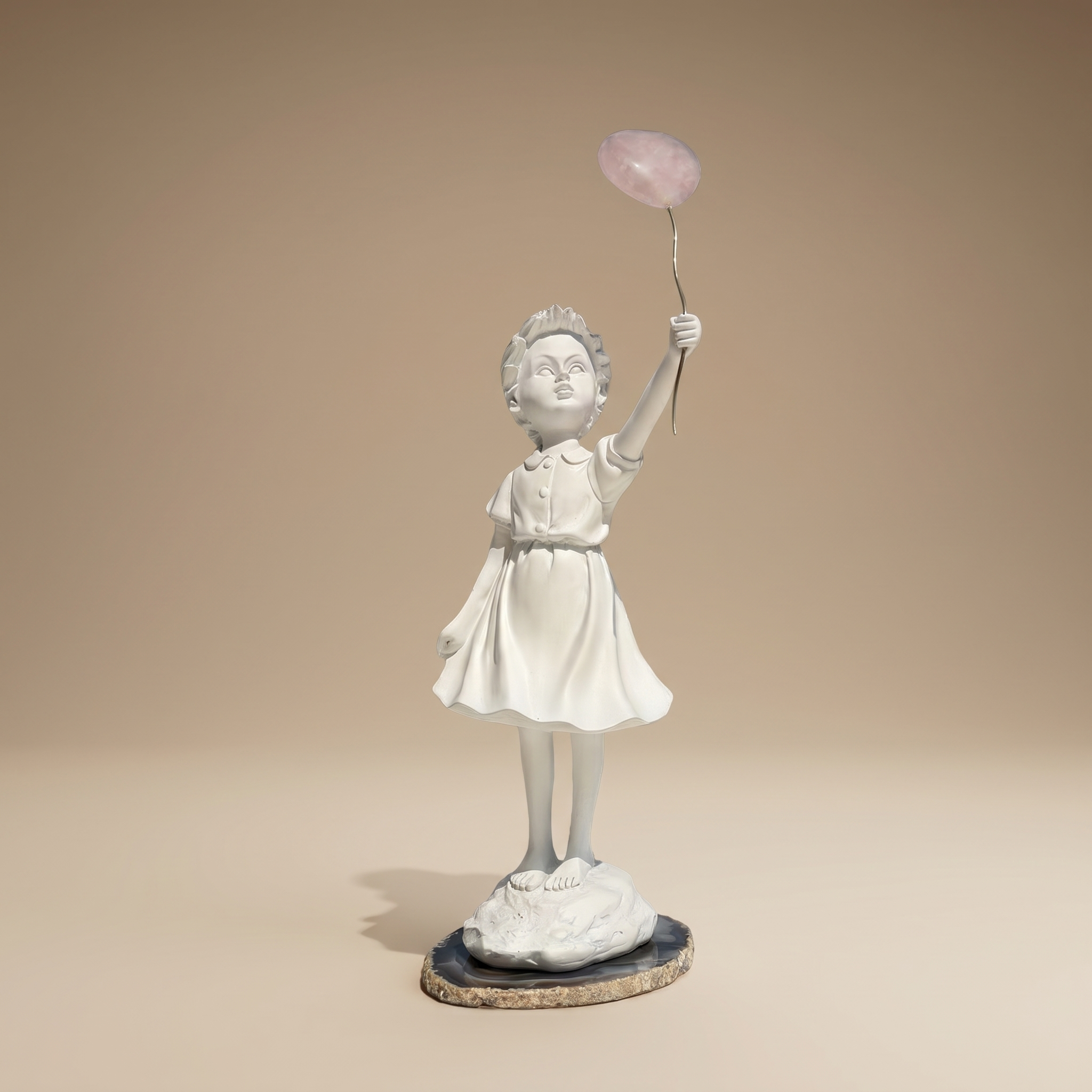 Escultura Niña