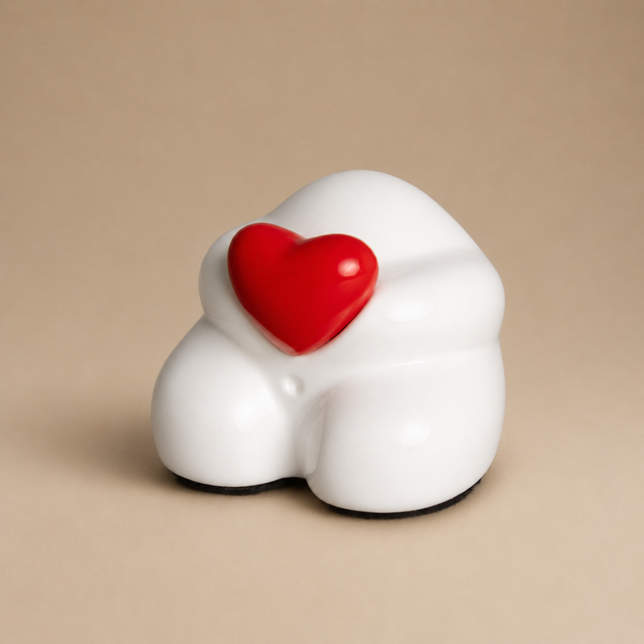 UL MINI SENTADO + CORAZÓN ADELANTE